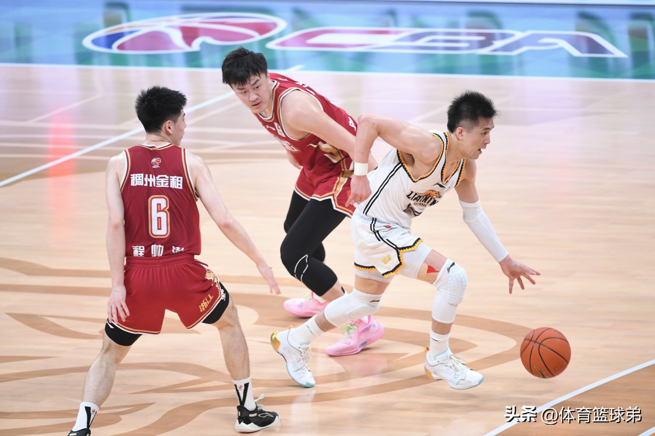 北京男篮迎战浙江队,将会有怎样的对决 北京男篮迎战浙江队,将会有怎样的对决