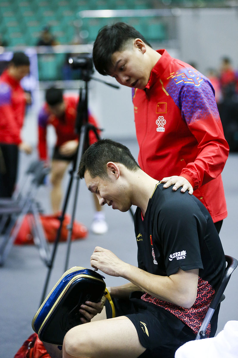 奥地利队鏖战韩国队，许昕状态火热